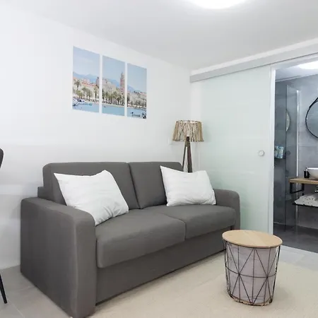 Apartman Tina In Centar With Parking Split