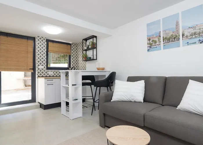 Apartmán Tina In Centar With Parking