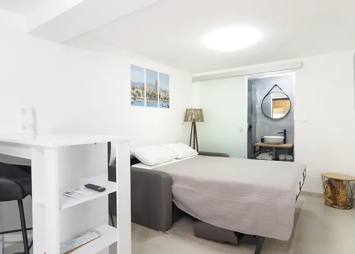 Tina In Centar With Parking * Split